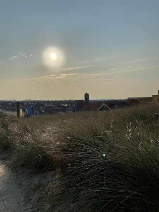 קלאנטסהוך Strandhuisje Daan Dicht Bij Zee En Strand מראה חיצוני תמונה